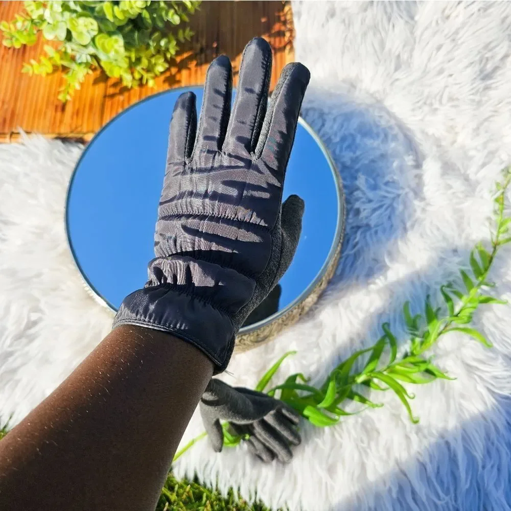 New GH Charcoal Grey Cotton Blend Touch Screen Insulated Gloves.